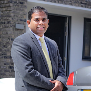 Veen Pula,Founder Veen Pula,Founder